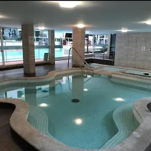 Maravilhoso,condominio Com Piscina Aquecida Coberta E 2 Externas. Apartamento Bombinhas